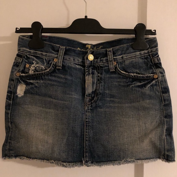 7 For All Mankind Crystal Signature Squiggle Pocket Denim Mini Skirt 26 - Picture 3 of 6